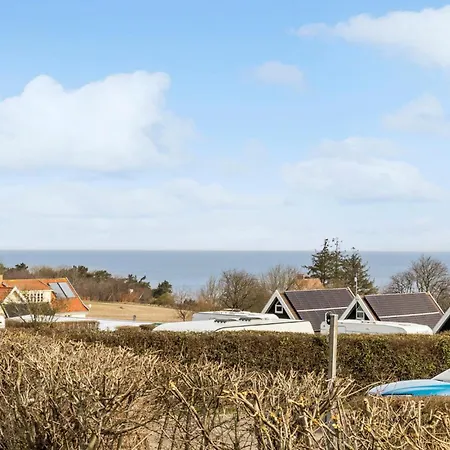 Lovely In With Kitchen