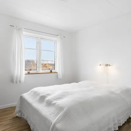 Lovely In With Kitchen Allinge-Sandvig